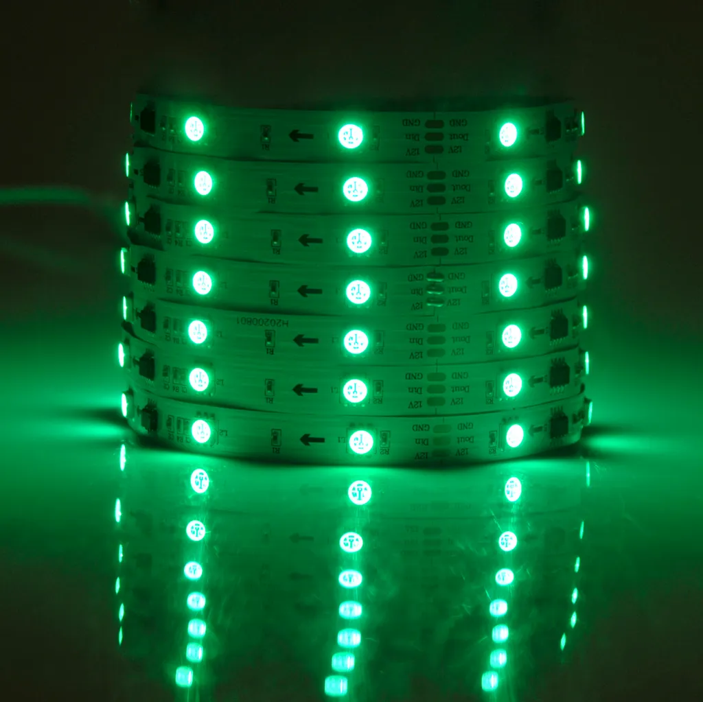 Solution éclairage LED MAGIC RGB 5m Polux pour relooker votre intérieur - 13