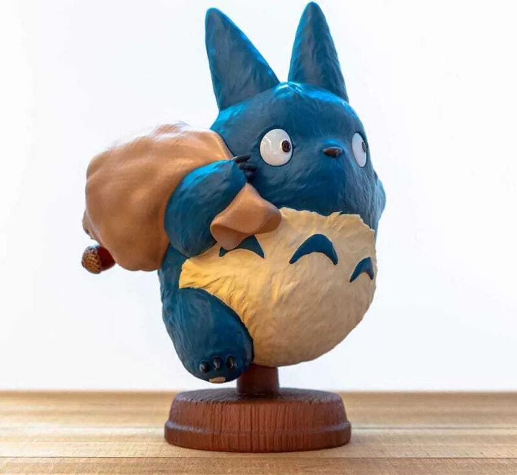 Déco Chambre Ghibli avec la Statue Moyen Totoro Bleu 37 cm