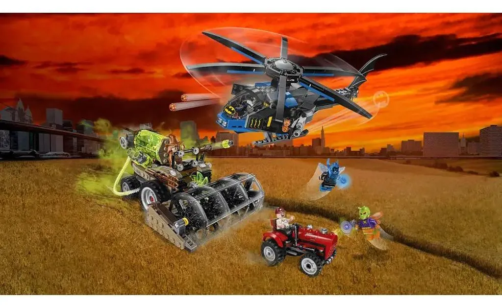 LEGO DC Batman 76054 La Récolte de l'Épouvantail - Jeu de Construction - 10