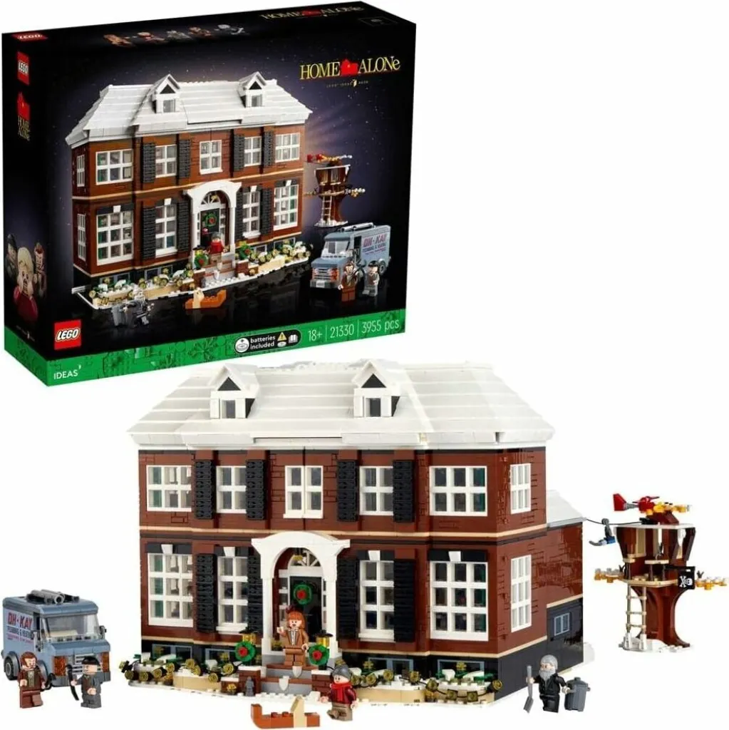 LEGO 21330 Home Alone avec 3955 pièces et figurines des cambrioleurs