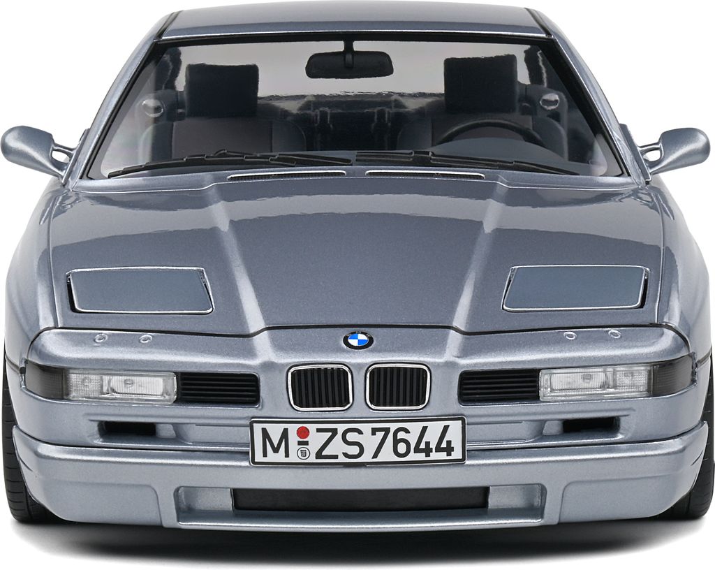 BMW 850 (E31) CSI silber - Modellauto 1:18 Solido Produktbild 23