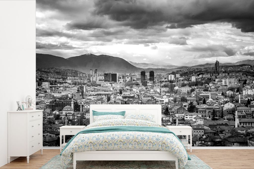 MuchoWow Fototapete für Wohnzimmer oder Schlafzimmer Wandtapete Vinyl Motivtapete Wolkendecke über Sarajevo Bosnien und Herzegowina - schwarz u...