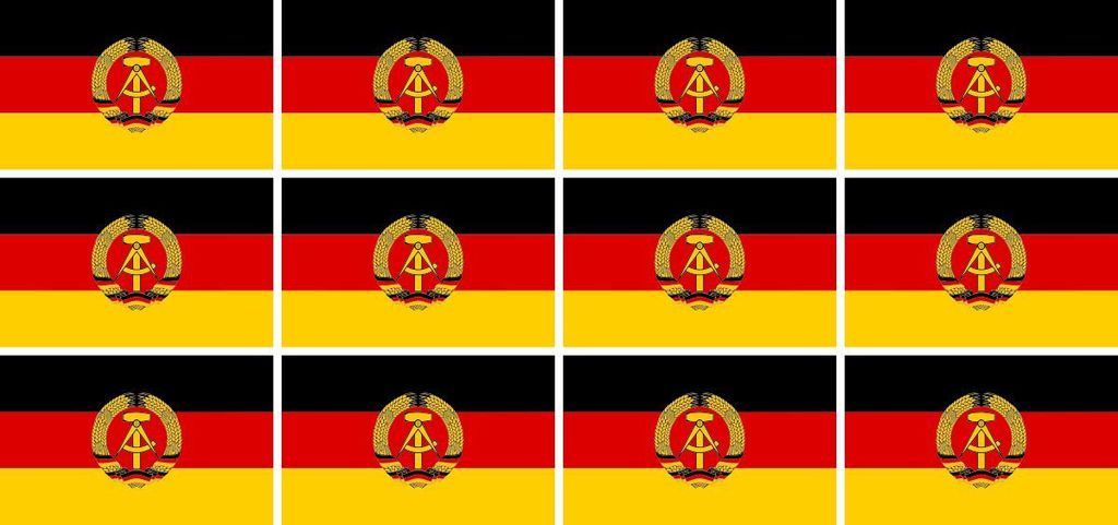 Mini Aufkleber Set - Pack glatt - 50x31mm - selbstklebender Sticker - DDR Flagge / Banner / Standarte fürs Auto, Büro, zu Hause und die Schule - ...
