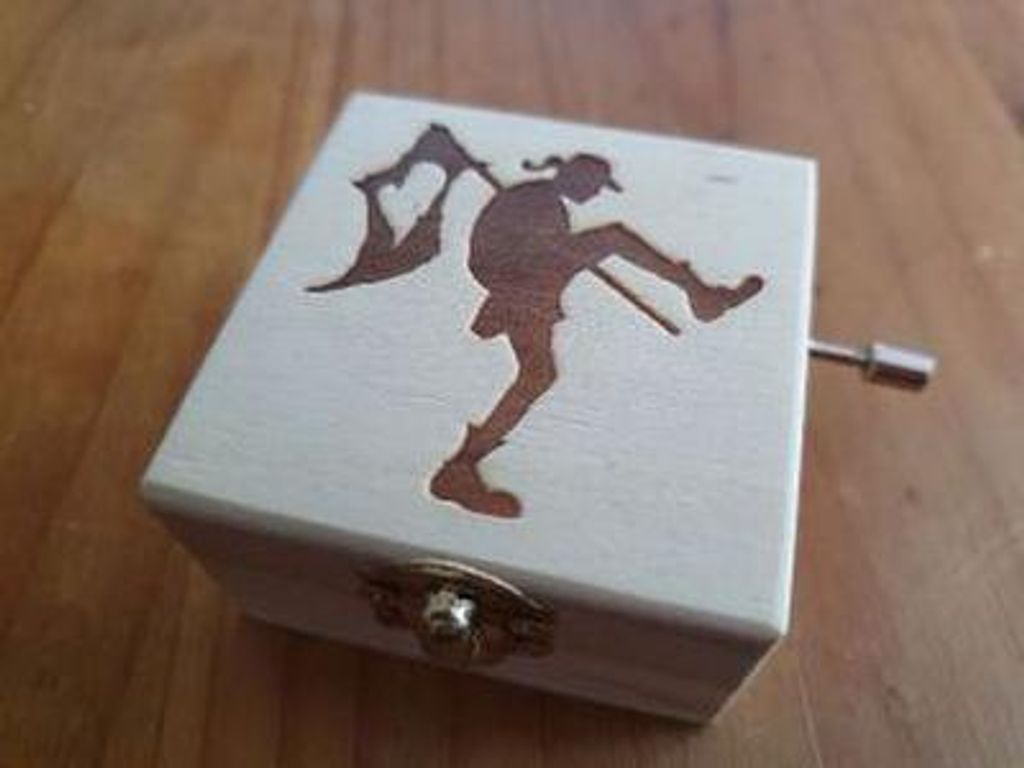 You'll Never Walk Alone - Walzenspieluhr in Pinienholzkästchen