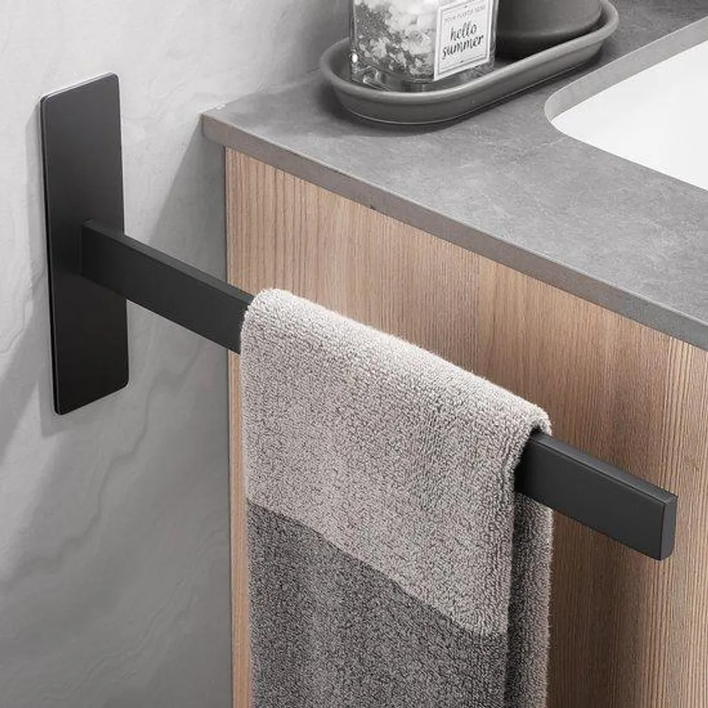 Porte-serviettes noir brossé anti-rouille : fini les serviettes humides