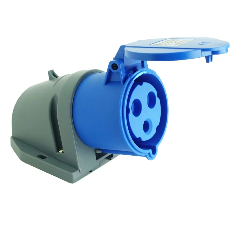 Prise de camping IP44 32A 230V étanche et robuste pour branchement CEE