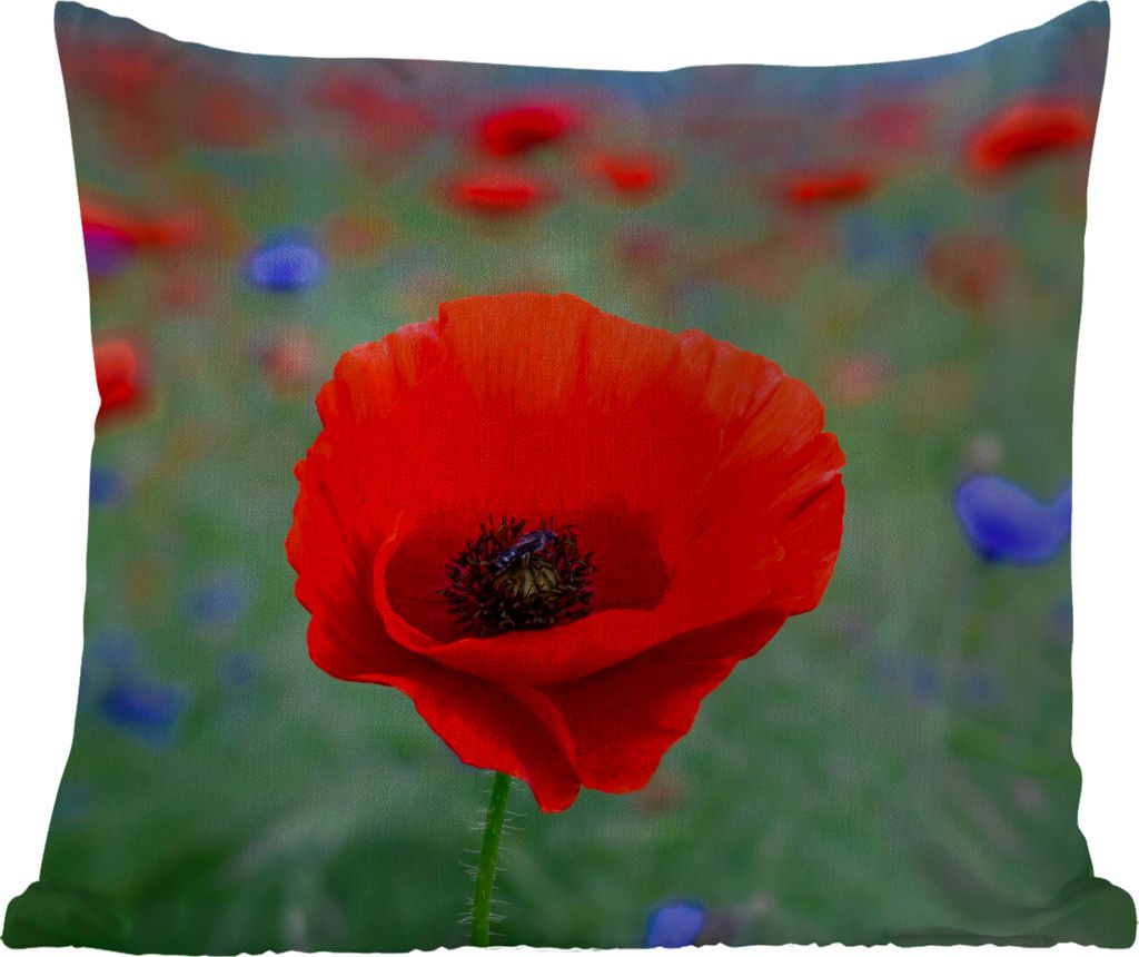 MuchoWow Outdoor Kissen - Lila und rote Mohnblumen auf einer Wiese - 45x45 cm - Wetterfest - Lounge Kissen - Fotokissen - Dekoratives Kissen