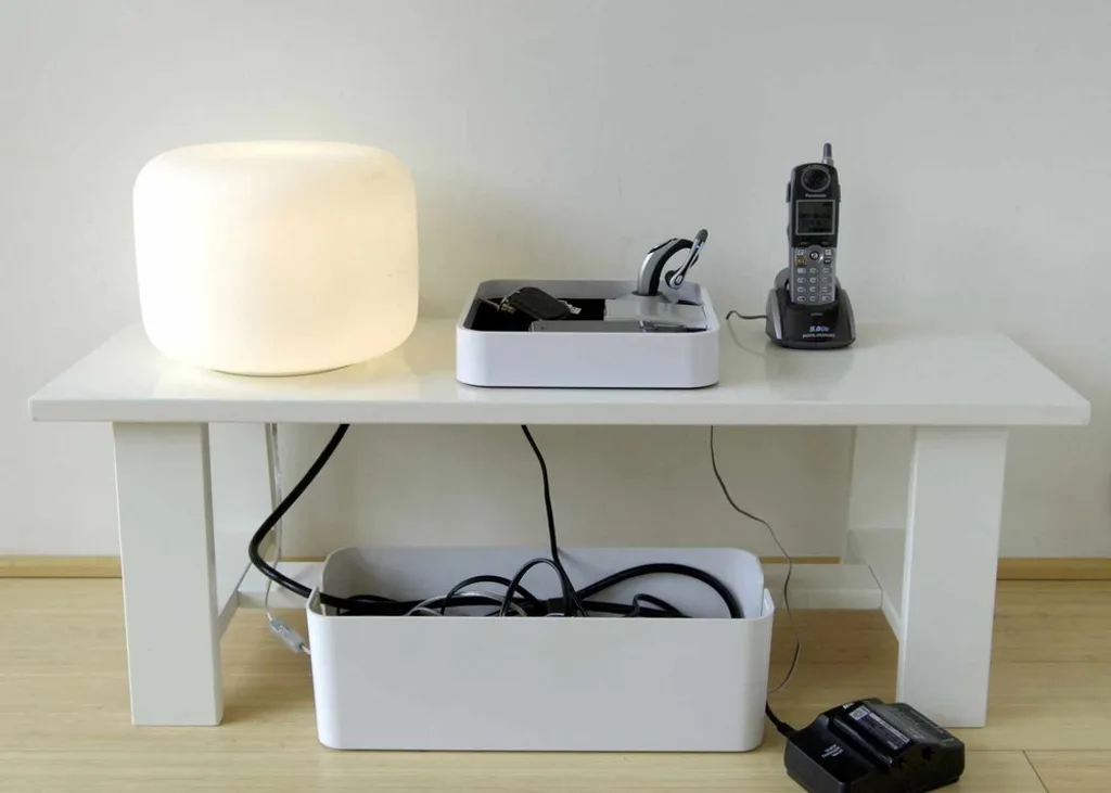 Bluelounge CableBox Blanc - Boîtier de Gestion de Câbles Design Original - 11