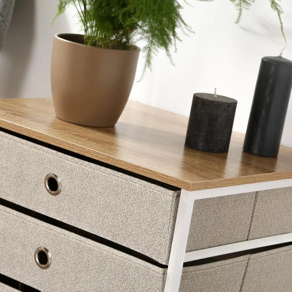 Rangez Tout avec cette Commode 3 Tiroirs Intissé Clair L48 cm Compacte