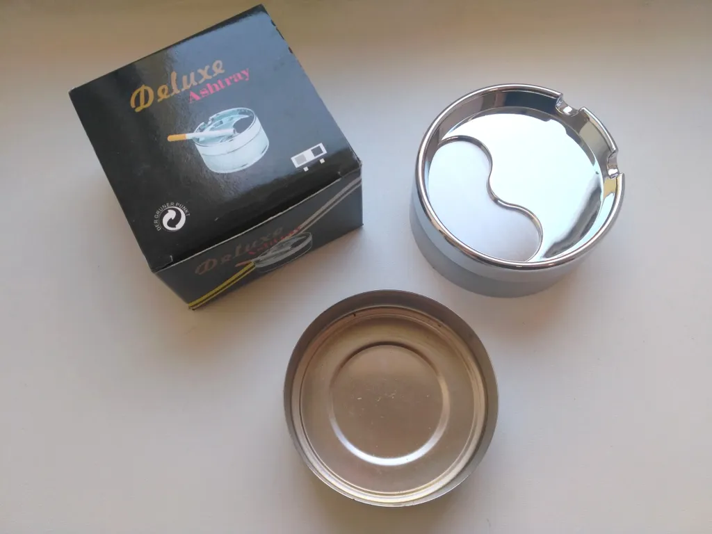 Cendrier extérieur Twix en inox pour terrasse et balcon - Modèle 80x50 mm