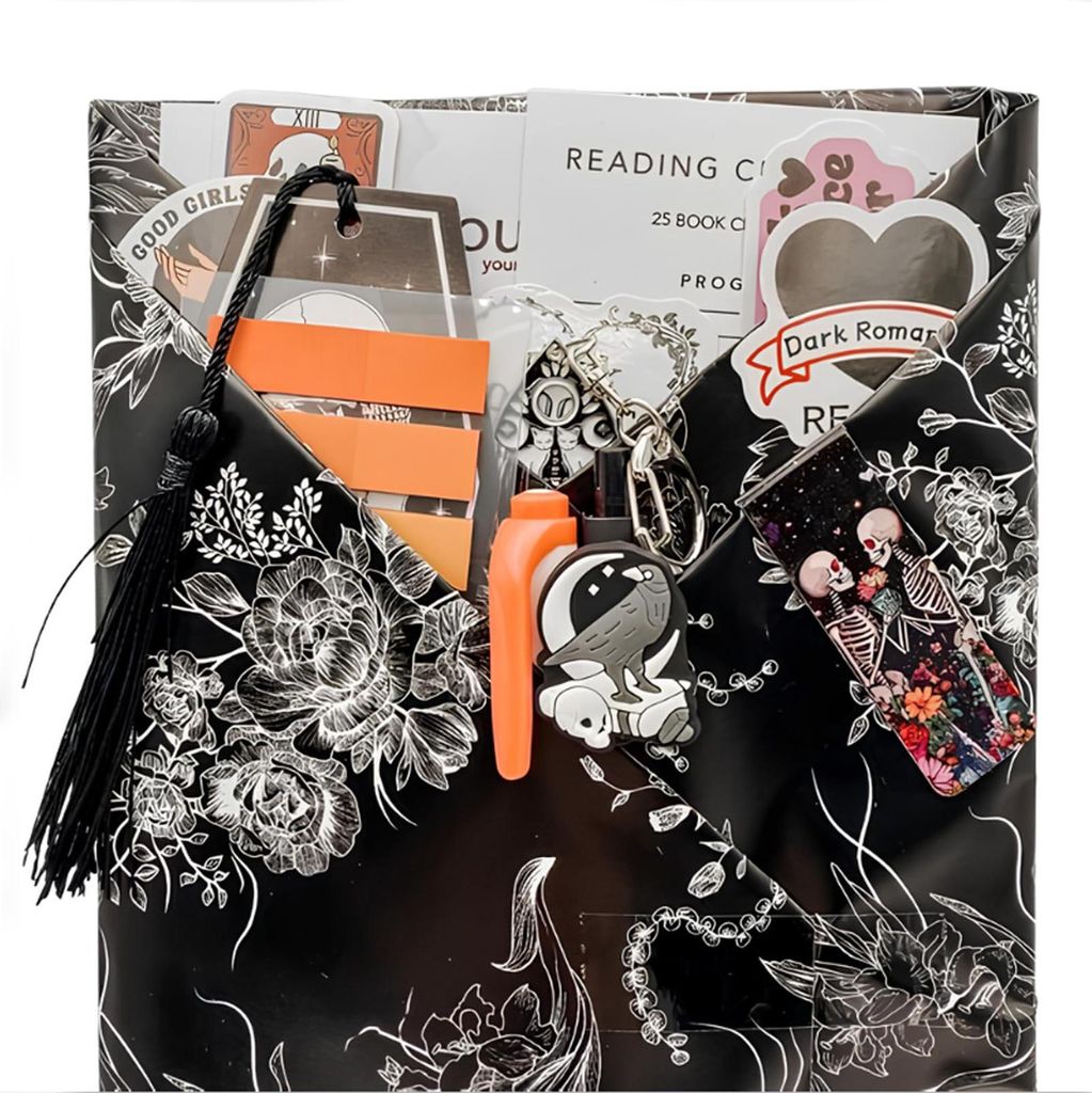1 Set Geschenkverpackungszubehör Gothic Blind Date mit einer Buch-Geschenkbox Halloween Gruseliges Buchset Dark Romance Book Club Set