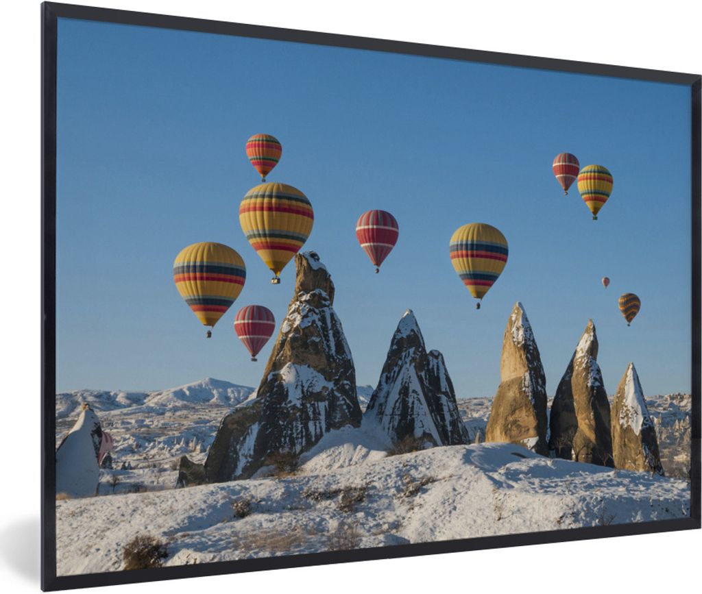 MuchoWow Gerahmtes Poster Heißluftballon - Steine - Schnee 90x60 cm - Poster mit Schwarzem Bilderrahmen Wandposter Rahmen Foto Bilder - Fotorahm...