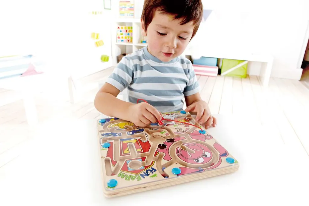 Jeu Éducatif Magnétique Hape E1702 pour Développer la Concentration