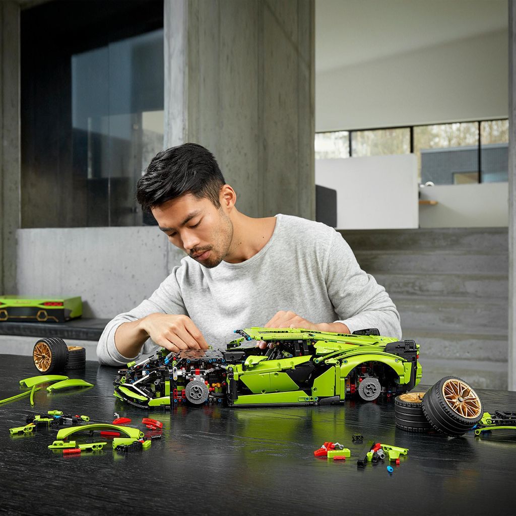 LEGO Technic Lamborghini Sian 42115 Obrázok produktu 9