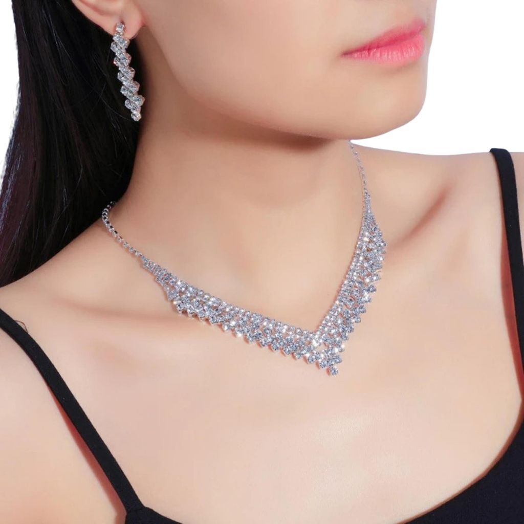 1 Set Hochzeitsohrringe, Temperament, exquisite Verarbeitung, hochglänzende Strasssteine, eingelegte geometrische Dekoration, Shinny Heavy Dinner ...