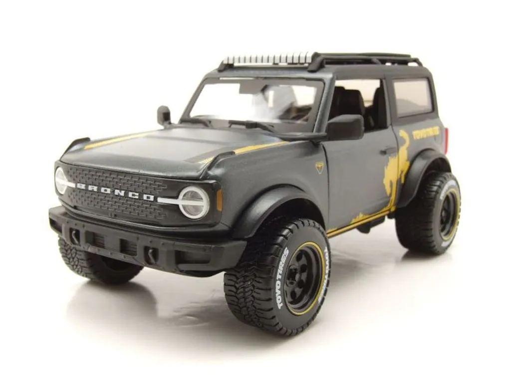 Maisto 32541 Ford Bronco Badlands Toyo Tires miniature 1:24 noir