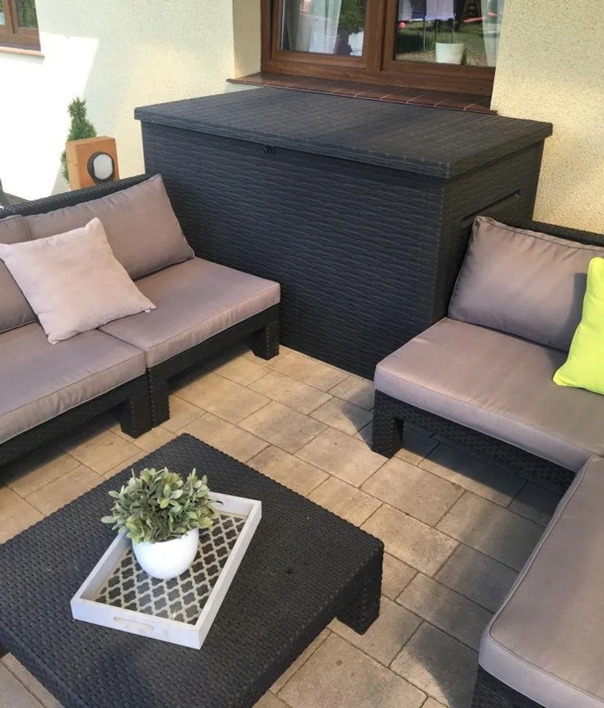 Boîte de Jardin Keter Java 870 L avec Vérins - Coffre de Stockage Étanche - 10