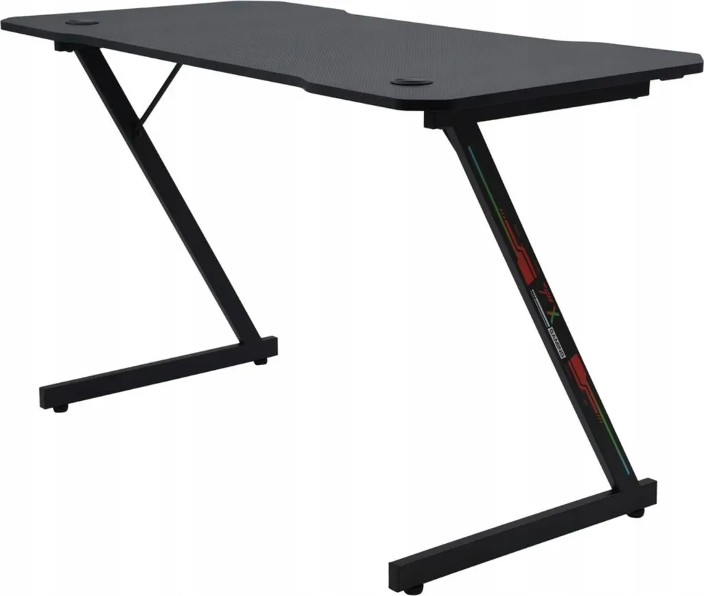 Fini le désordre avec ce bureau gaming 120 cm stable et ergonomique