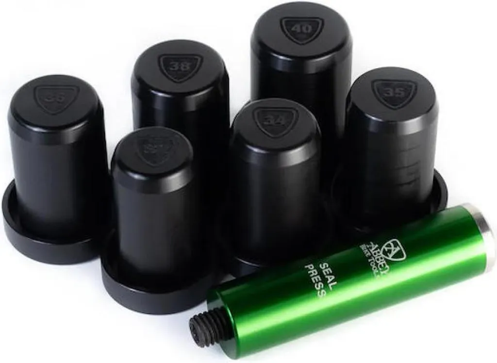 Installer vos Joints de Fourche 32-40mm avec le Kit Abbey Tools Pro