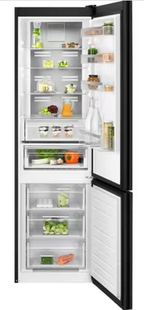 Electrolux Refrigerator-freezer ELECTROLUX LNT7ME36K2