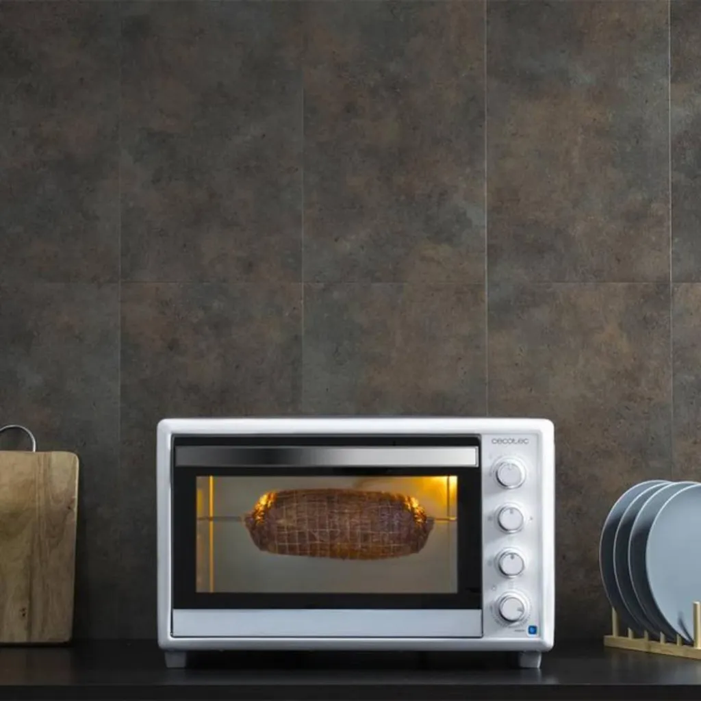 Petit four familial 46L Cecotec Bake&Toast 4600 idéal pour vos pizzas