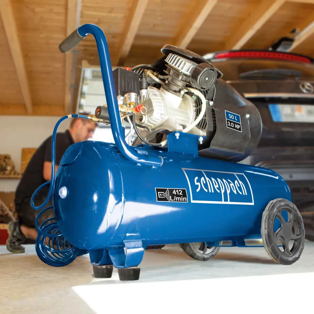 Fini les chutes de pression : Compresseur Scheppach HC52DC 50L 2200W - 8