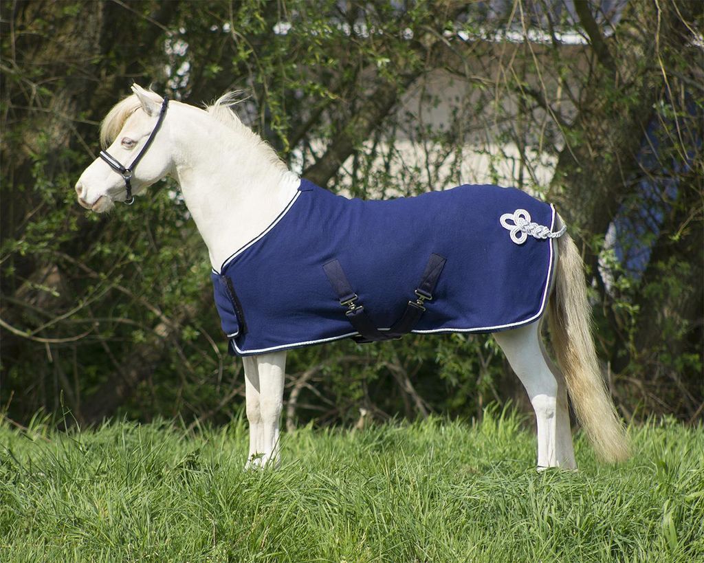 QHP Fleecedecke Falabella mit Ornament