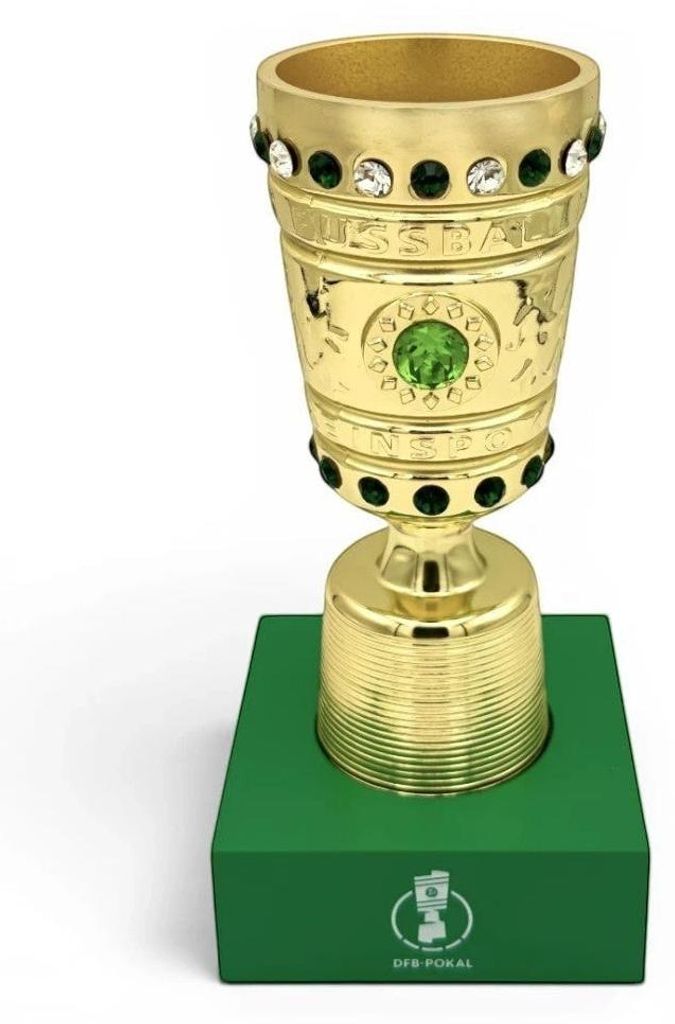 DFB-Pokal Replik auf Acrylsockel (150 mm) | Offizielles Produktbild 