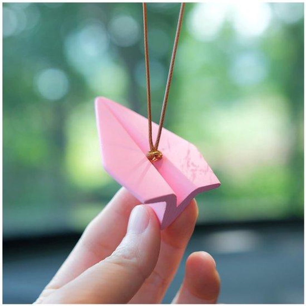 Papieren vliegtuig-achteruitkijkspiegelhanger, auto-luchtverfrisser, roze, decoratief