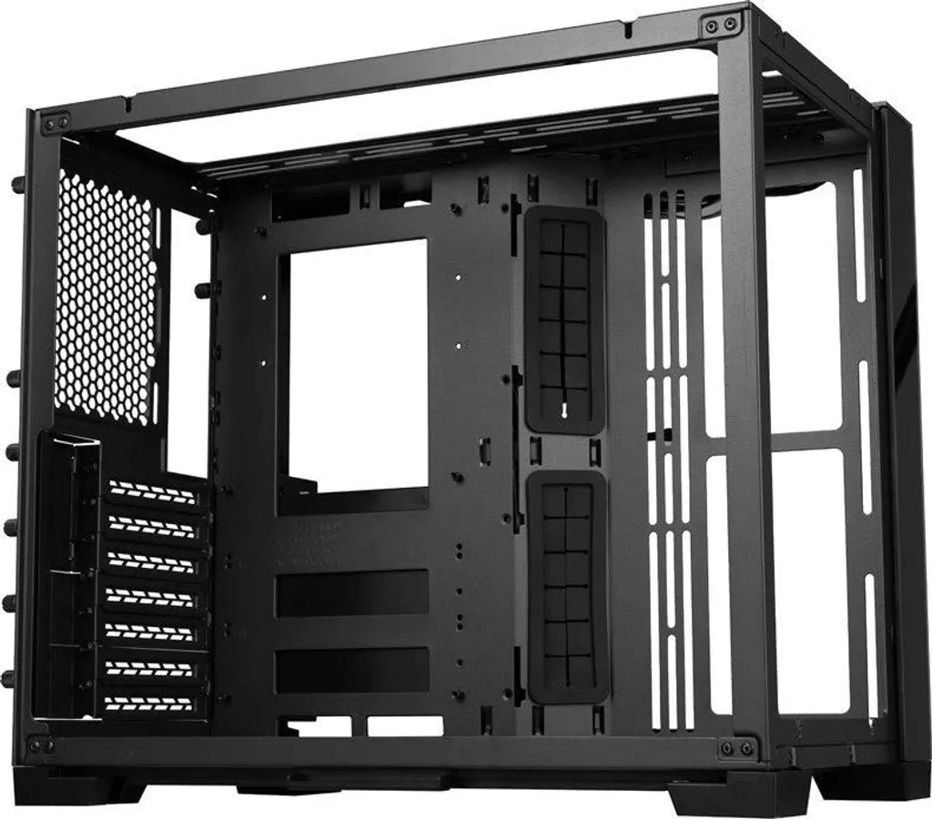 Setup Gaming Compact avec le Boîtier Lian Li O11 Dynamic Mini Noir PC - 3