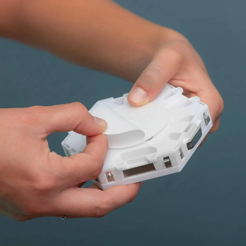 Panneau LED tactile à fixation magnétique facile pour meuble et mur - 3