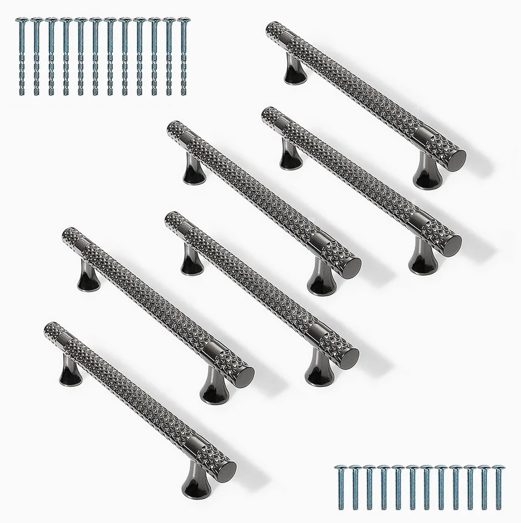 Remplacez vos poignées cassées avec ce lot de 6 poignées noires 96mm