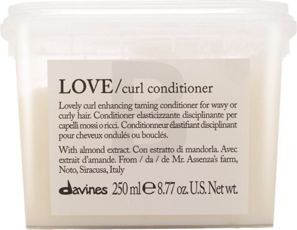 Davines Essential Haircare Love Curl Conditioner pflegender Conditioner für lockiges und krauses Haar 250 ml