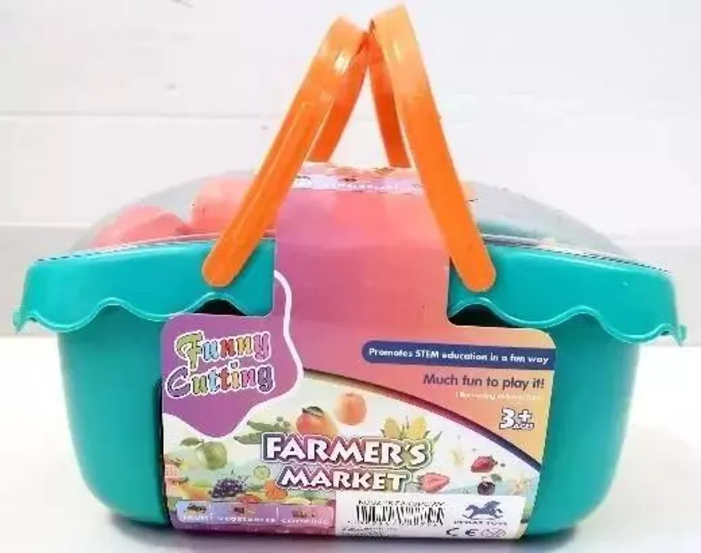 Ustensile pour couper les légumes directement dans un panier repas