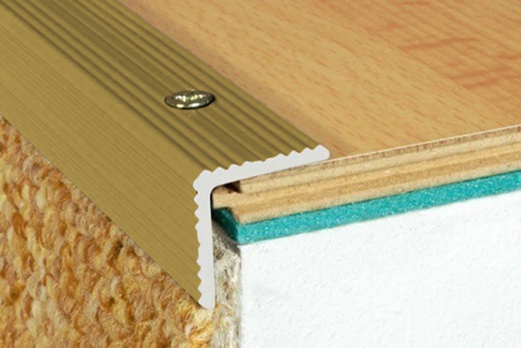 Effector Stufenkantenprofil aus eloxiertem Aluminium - Treppenkanten Schutz - (A35 Gold) Eckprofile Treppenstufe Stufenprofil Treppenschutz rostfrei