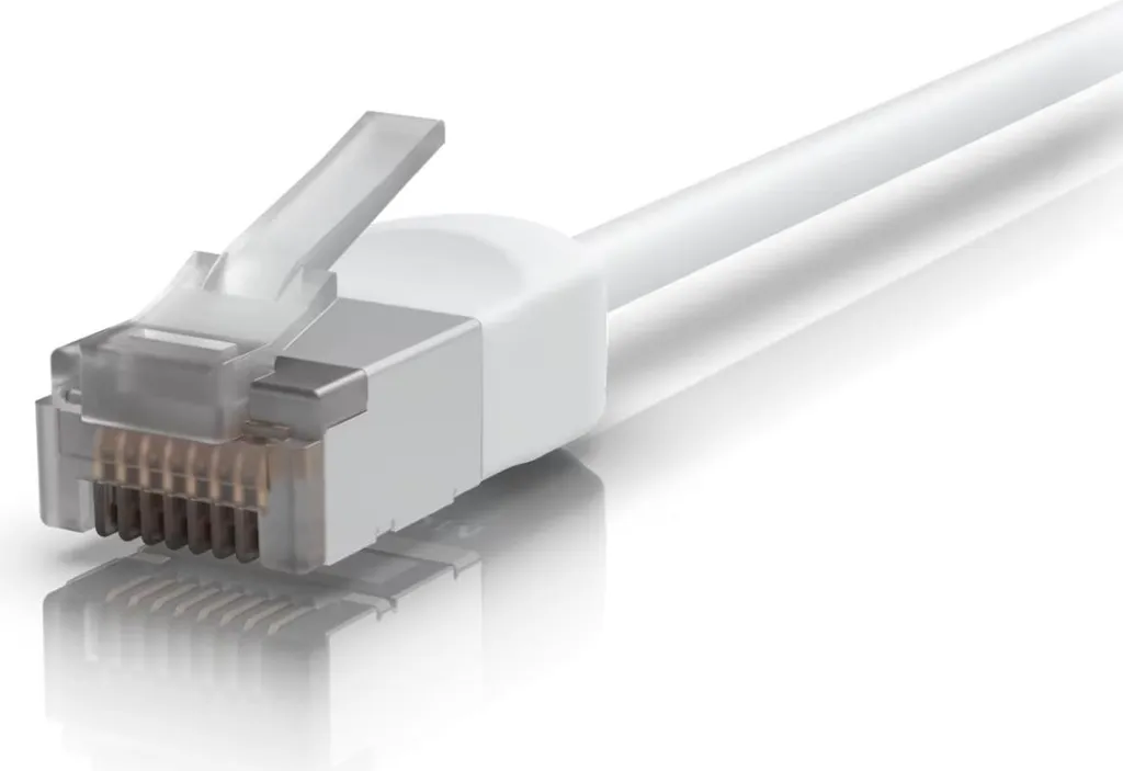 Câble RJ45 Extérieur 3m Cat6a : Évitez les Parasites et l'Encombrement