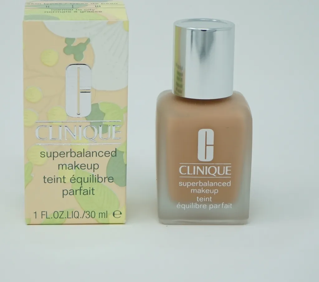 Fond de Teint Fluide Clinique Superbalanced CN 62 Porcelain Beige 30 ml
