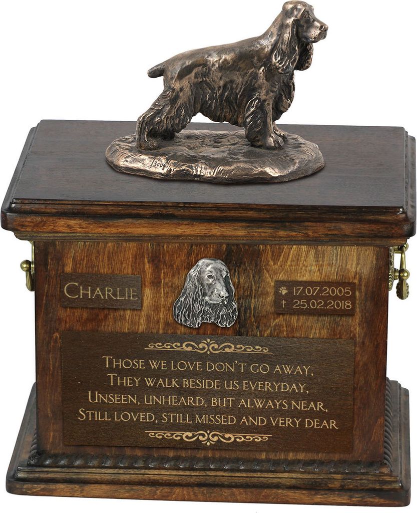 English Cocker Spaniel, Englische Cockerspaniel - Eine Urne für die Asche eines Hundes, eine Urne mit einer Statue, eine personalisierte Hundeurne...