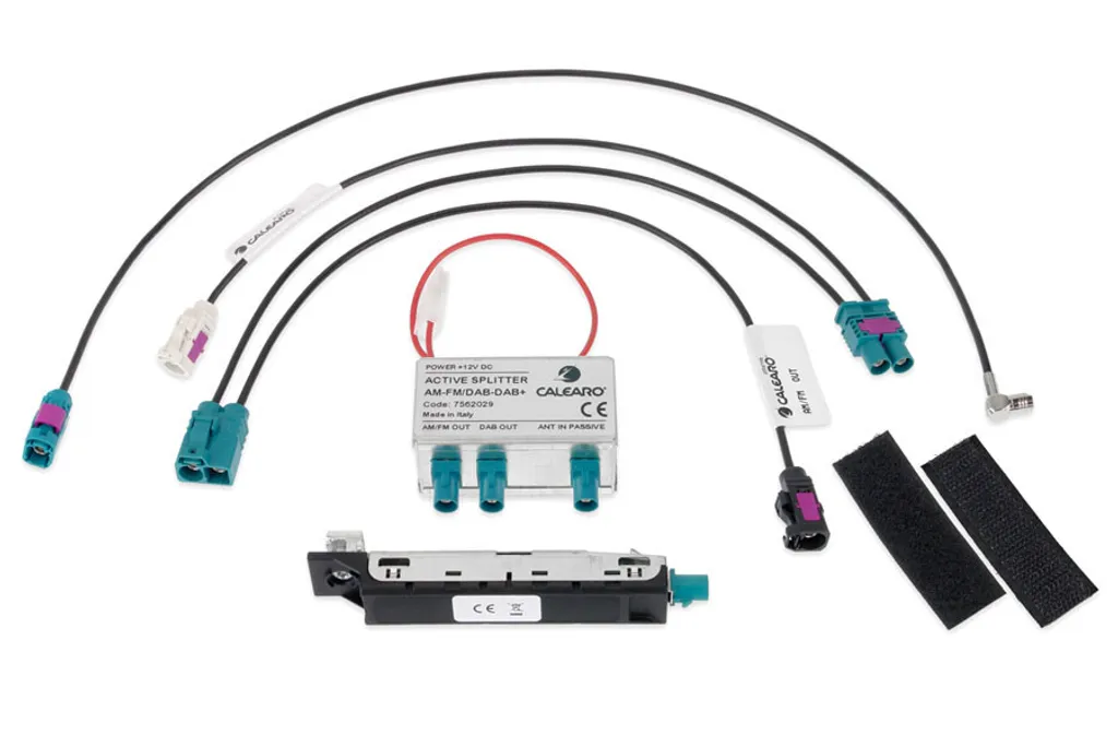 Adaptateur Splitter Antenne DAB+ Actif Haute Performance VW Golf 7