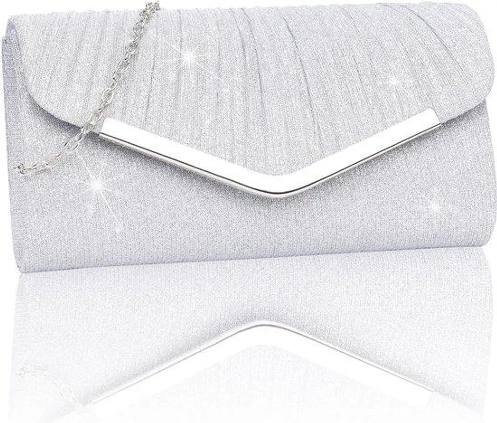 Pochette de soirée argentée : le sac chic qui contient votre téléphone