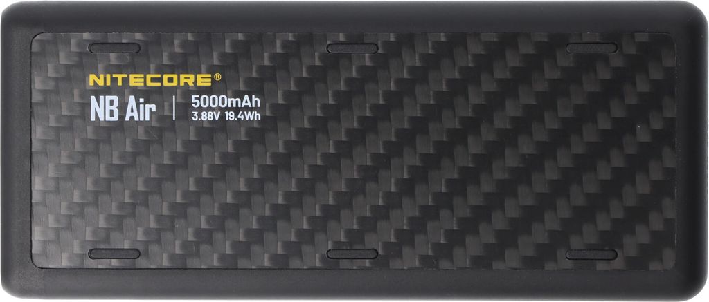 Nitecore Powerbank NB Air, 5000mAh, wasserdicht, 89 Gramm, Carbon-Gehäuse