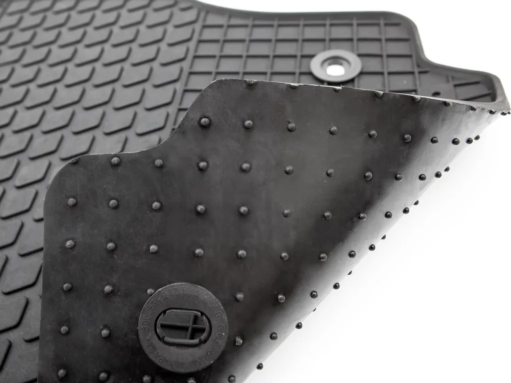 Tappetini auto in gomma per VW Volkswagen Golf VII 7 (2013-2020)