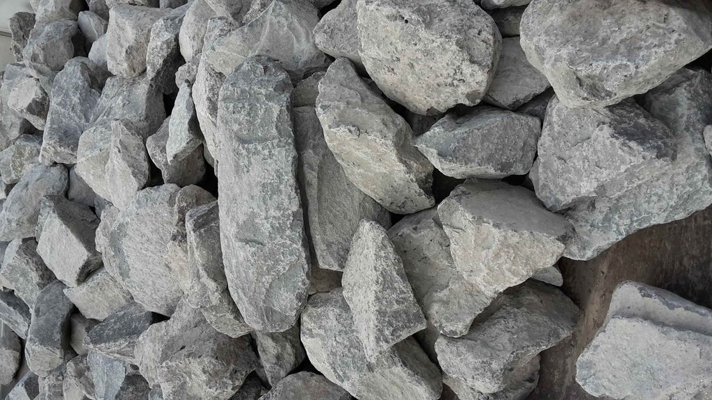 1,198 €/kg 25 kg Basalt Steine 200-400 mm Anthrazit Aquarium Teichbau Splitt 