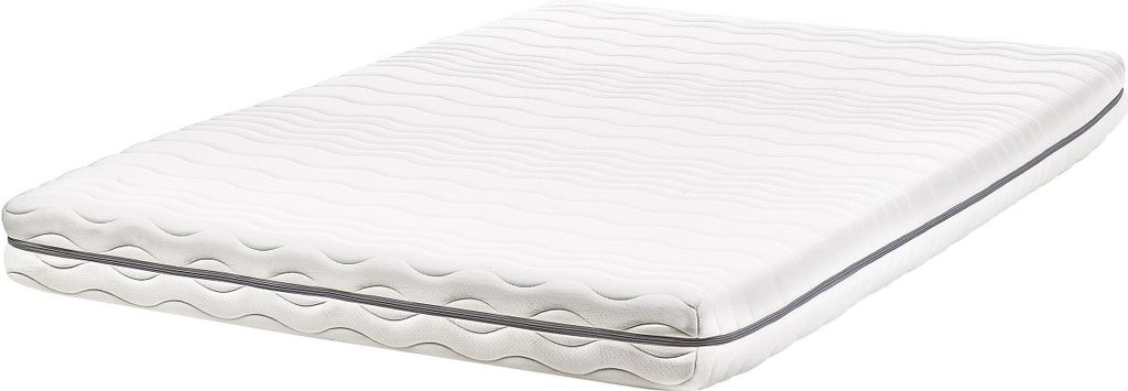 BELIANI Matratze Weiß Memory Foam 140 x 200 cm Mittelfest Abnehmbarer Bezug für Doppelbetten Schlafzimmer Ausstattung
