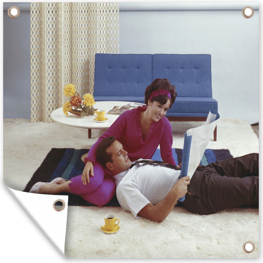 MuchoWow 80x60 cm Outdoor-Poster Gartendeko Sichtschutz Garten Poster für den Garten Paar schaut sich eine Blaupause an