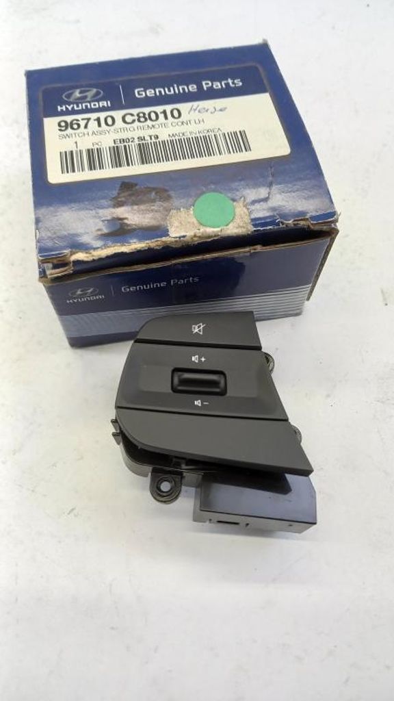 Original HYUNDAI i20 14-20 Lenkradschalter links 96710C8010