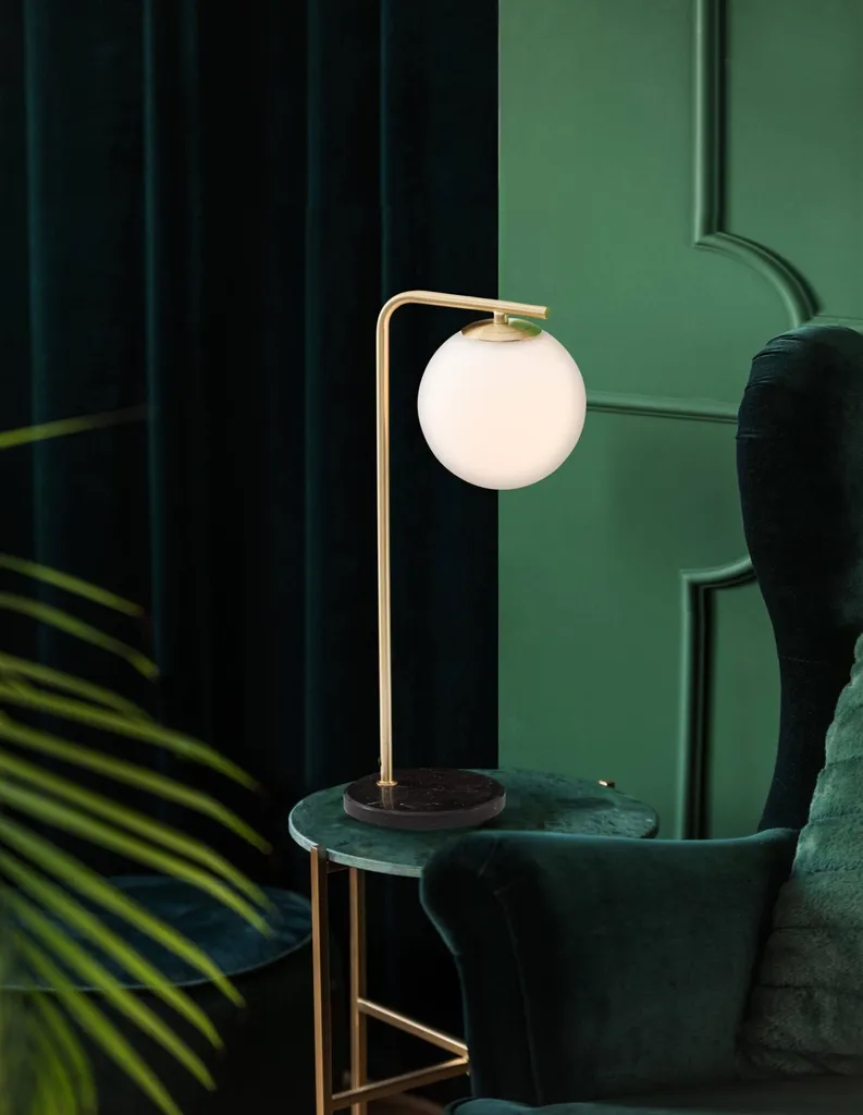 Lampe à poser moderne Alvarez Nova Luce pour un éclairage d'ambiance