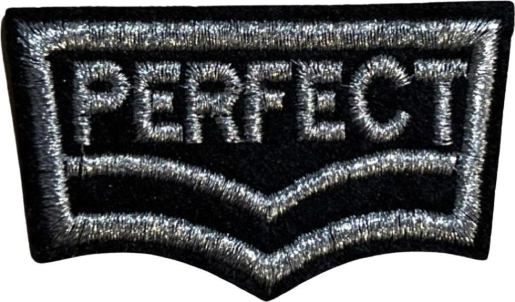 Perfekter Text-Emblem-Aufnäher zum Aufbügeln