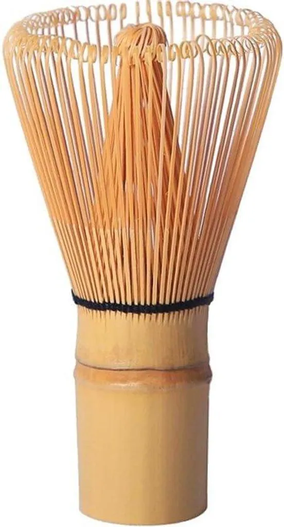 Préparer un Matcha sans grumeaux avec ce set en bambou traditionnel
