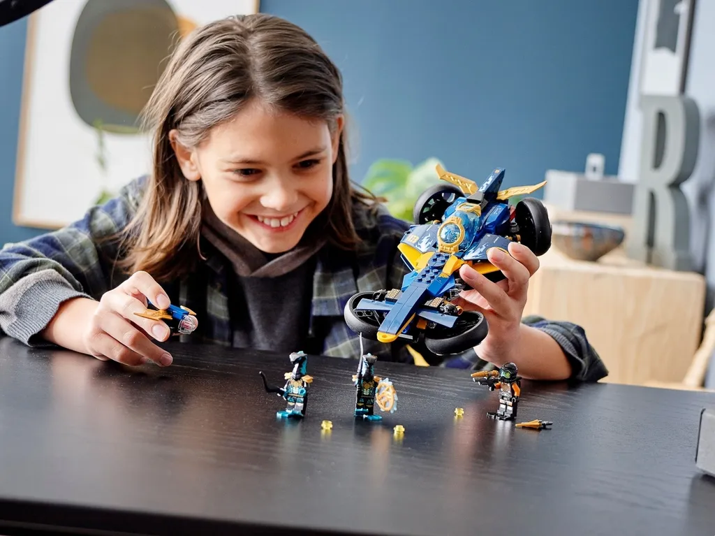 Speeder Sous-Marin Ninja 71752 LEGO avec 4 Figurines et Drone - 29